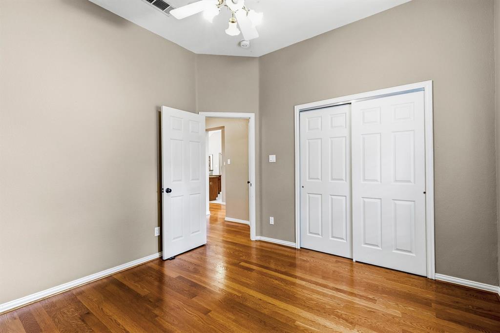 3916 Montrose Drive Property Photo 27