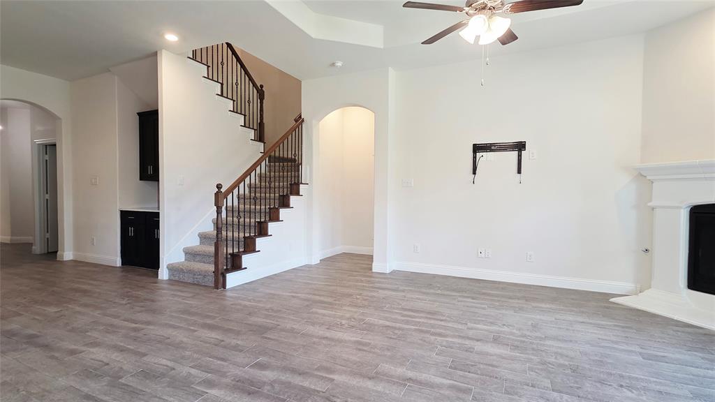 2932 Log Cabin Drive Property Photo 16