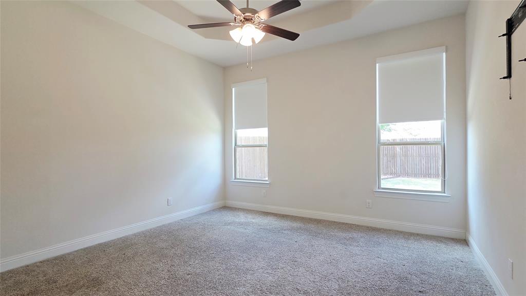 2932 Log Cabin Drive Property Photo 19