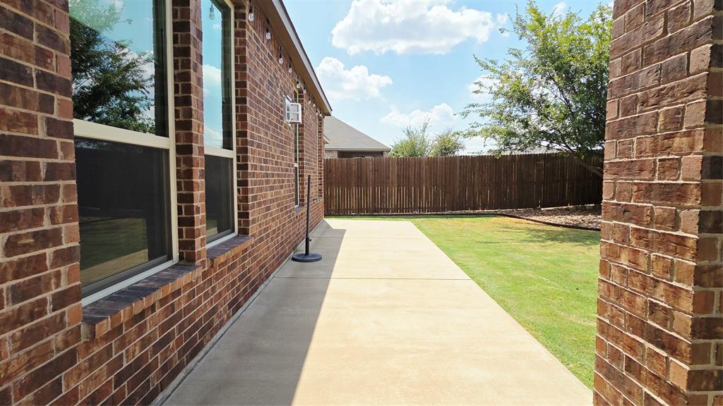 2932 Log Cabin Drive Property Photo 29