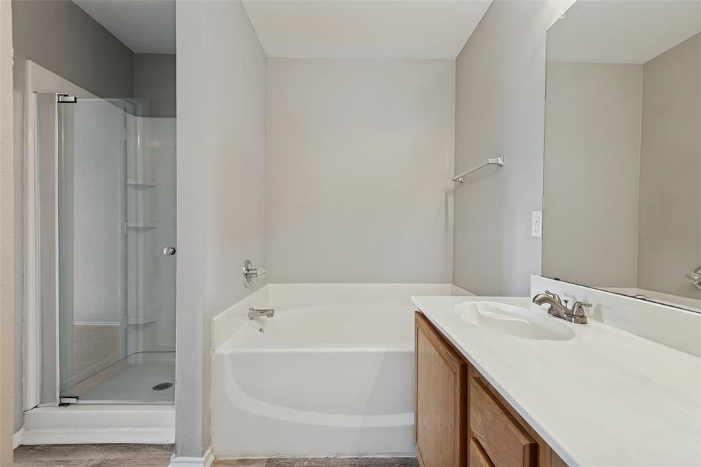 512 Bryn Mawr Property Photo 15