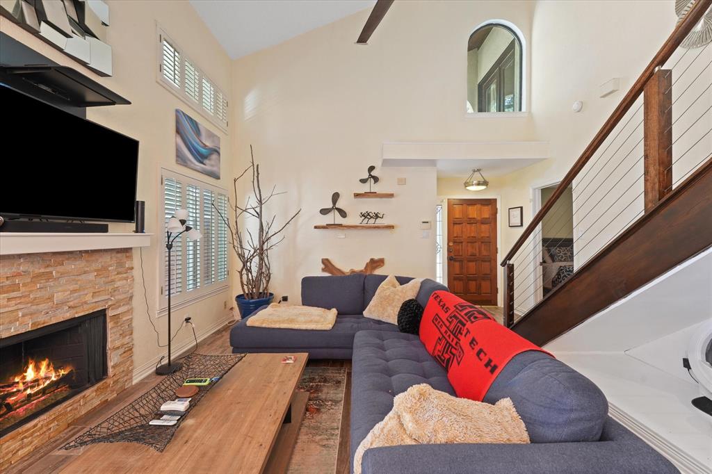18040 Midway Road 225 Property Photo 5