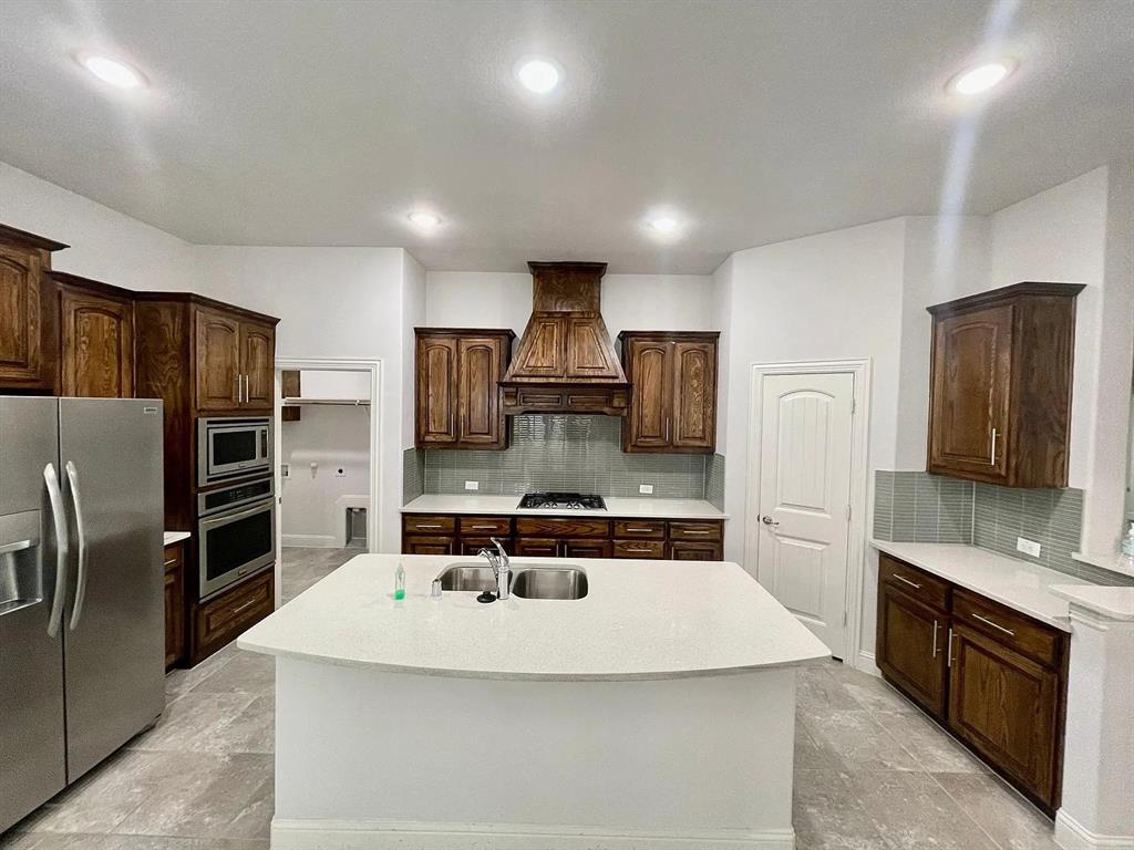 10705 Galveston Place Property Photo 2