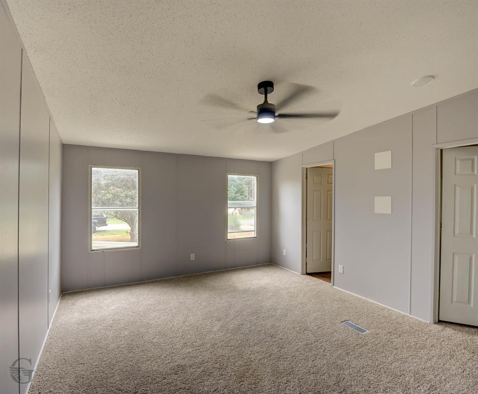 7978 Pathway Loop Property Photo 14