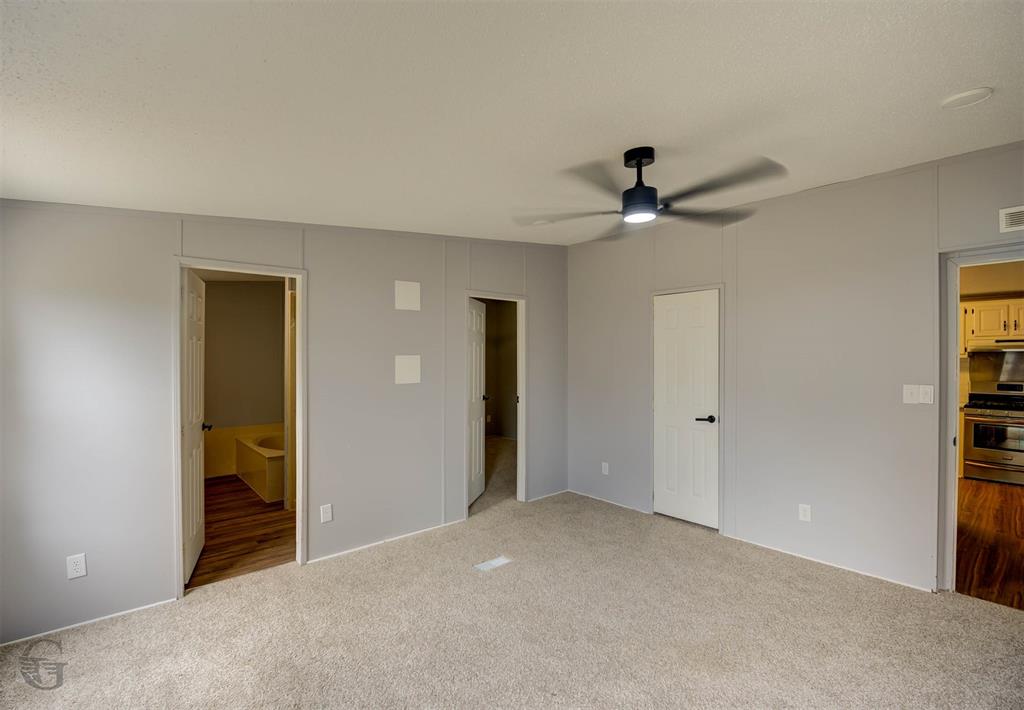 7978 Pathway Loop Property Photo 15