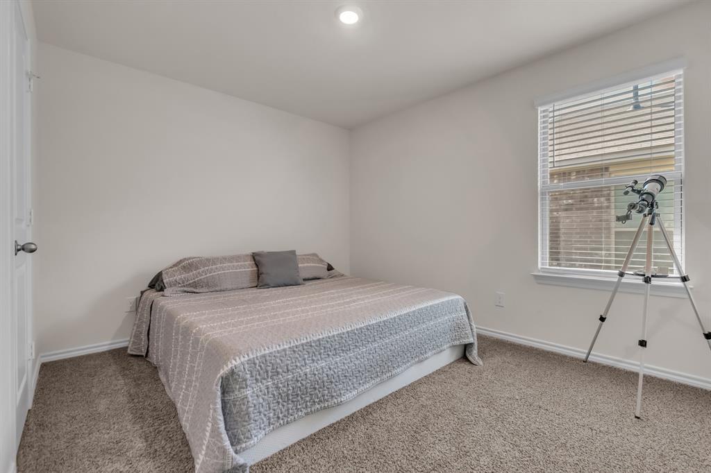 1134 Norias Drive Property Photo 14