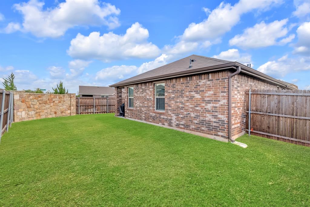 1134 Norias Drive Property Photo 23