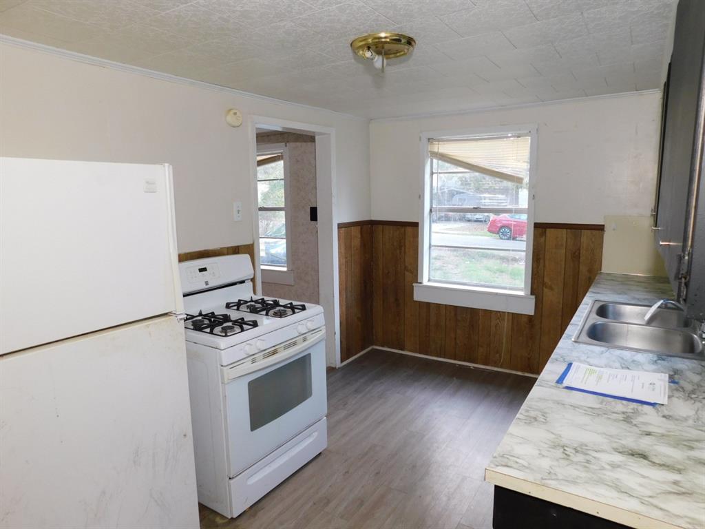 1513 S Walker Street Property Photo 12