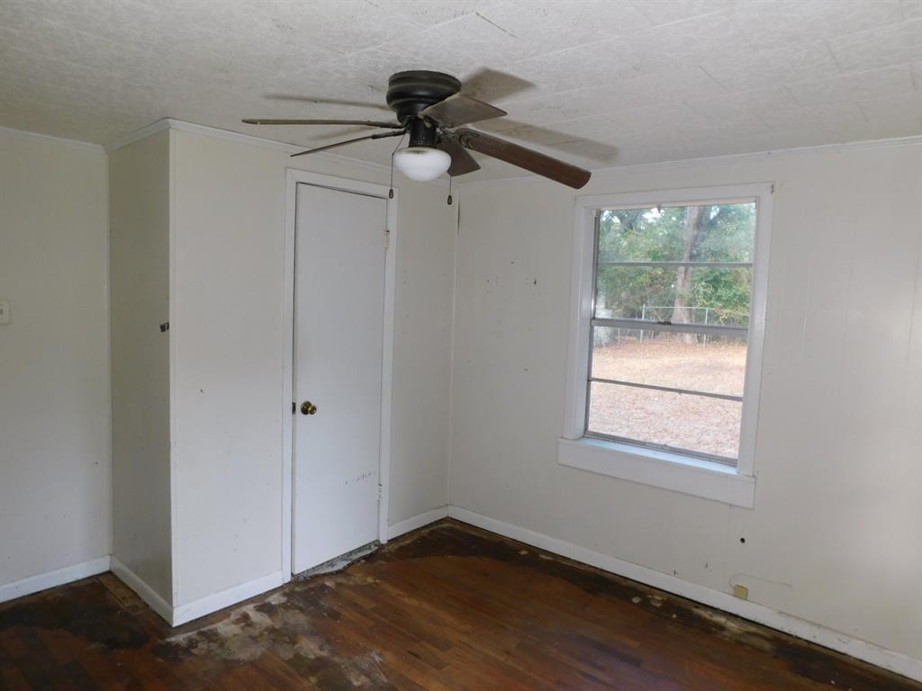 1513 S Walker Street Property Photo 15