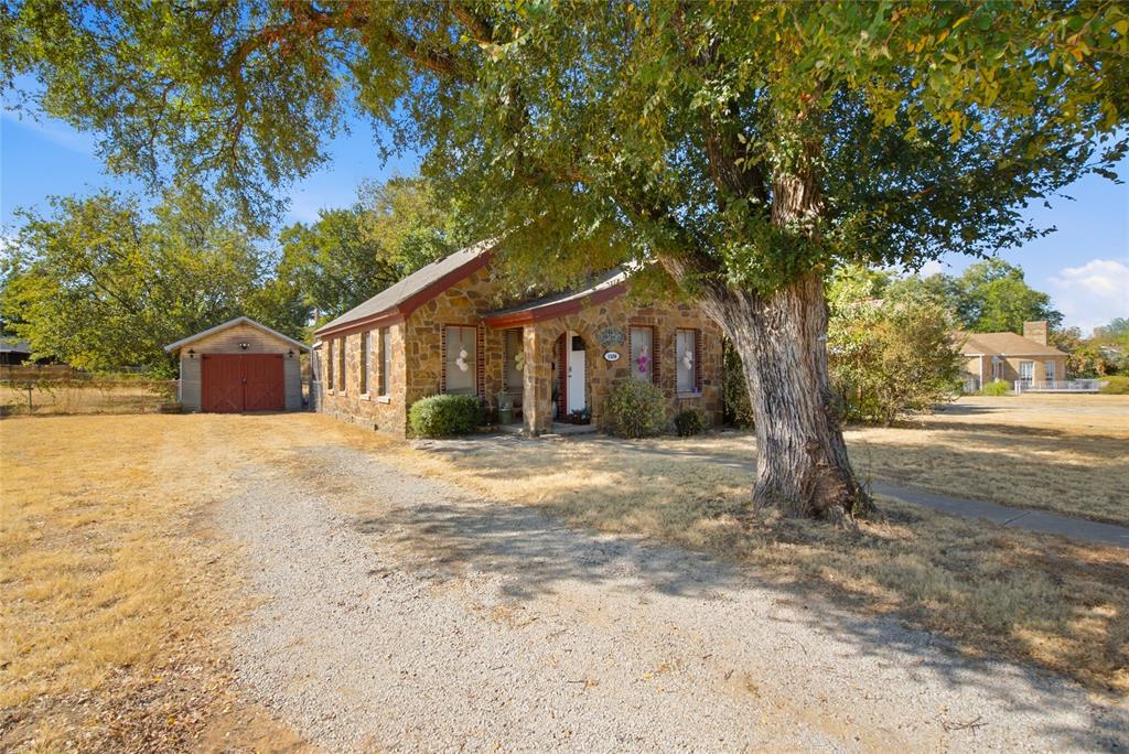 1326 4th Street Property Photo 1