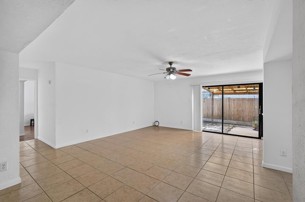 3118 San Diego Drive Property Photo 5