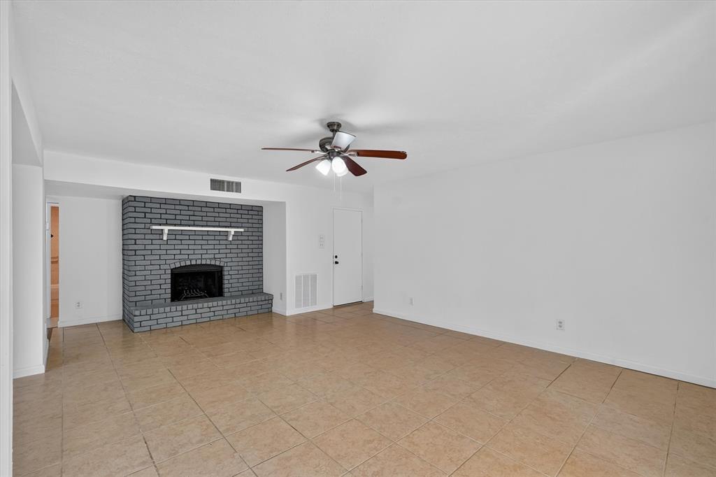 3118 San Diego Drive Property Photo 6