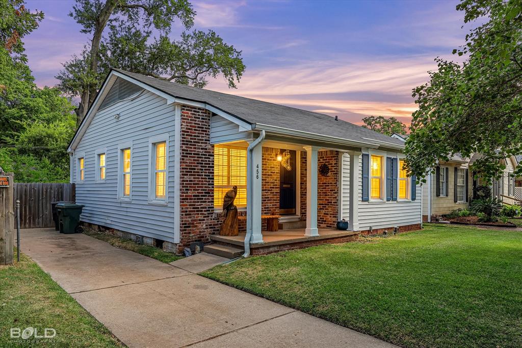 456 Dudley Drive Property Photo 6