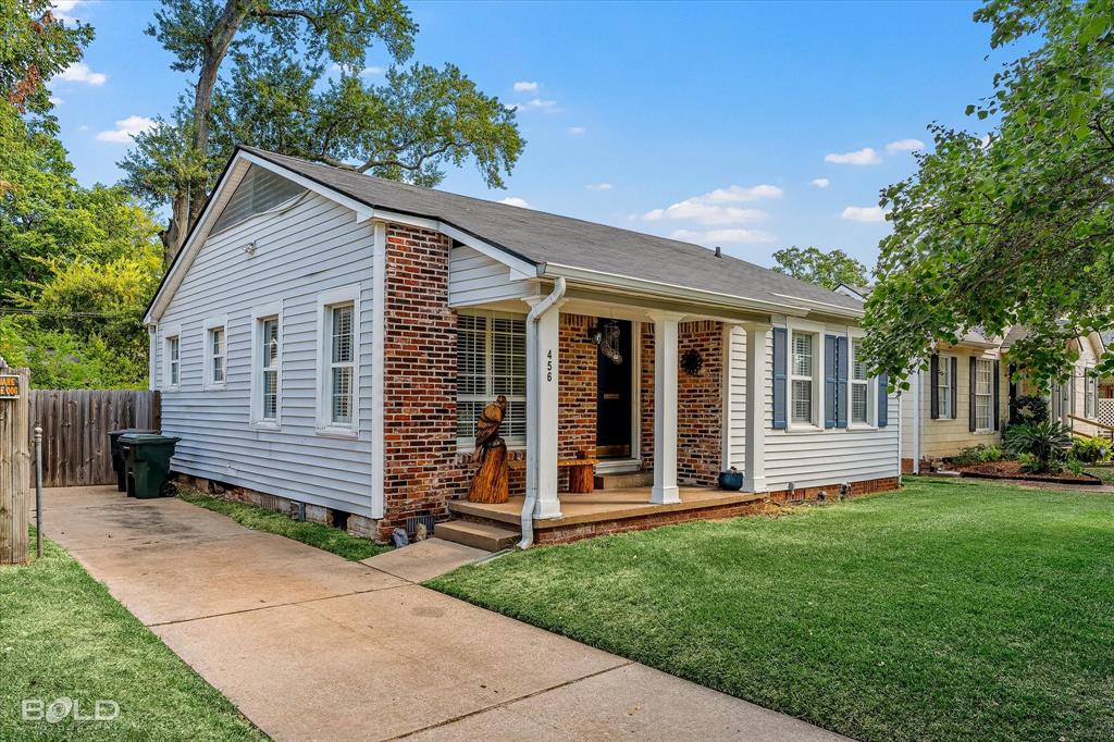 456 Dudley Drive Property Photo 8