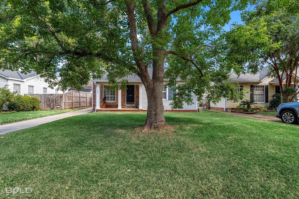 456 Dudley Drive Property Photo 9