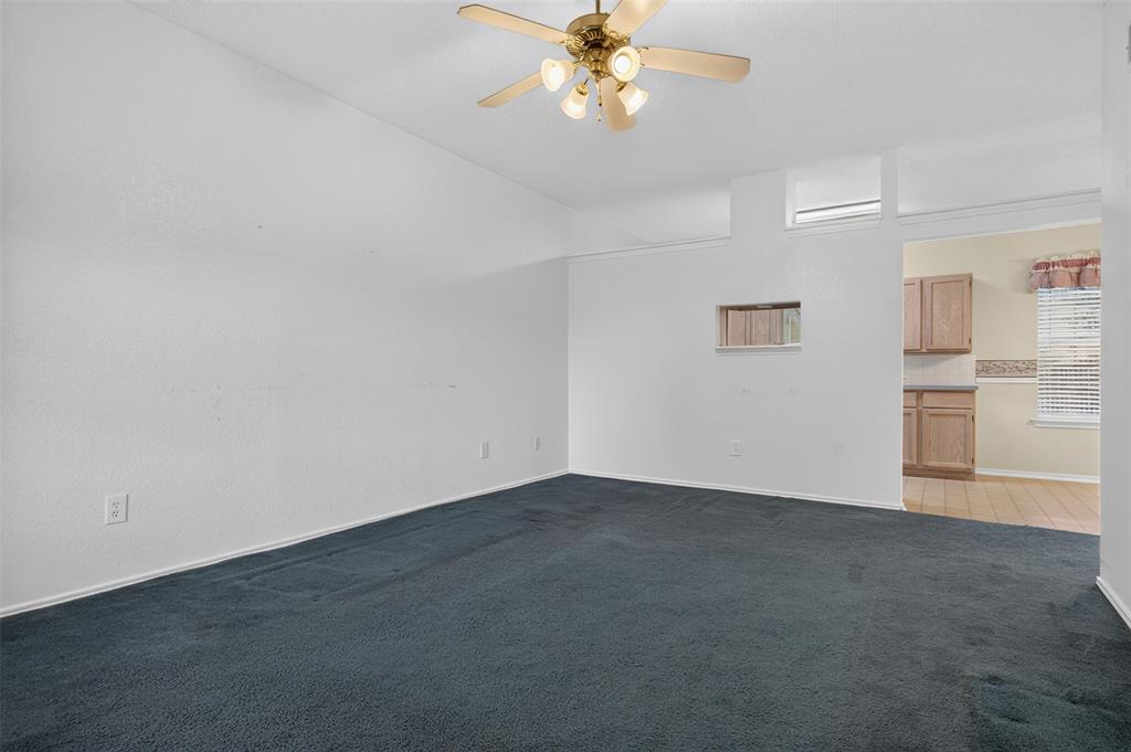 711 Plum Street Property Photo 6