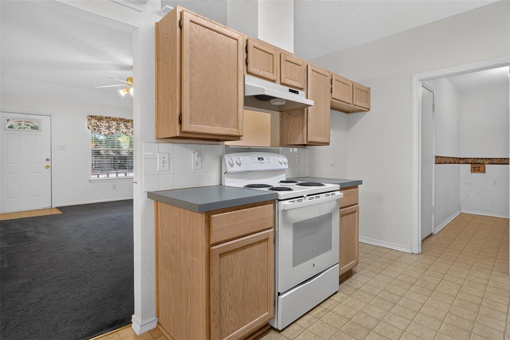 711 Plum Street Property Photo 15