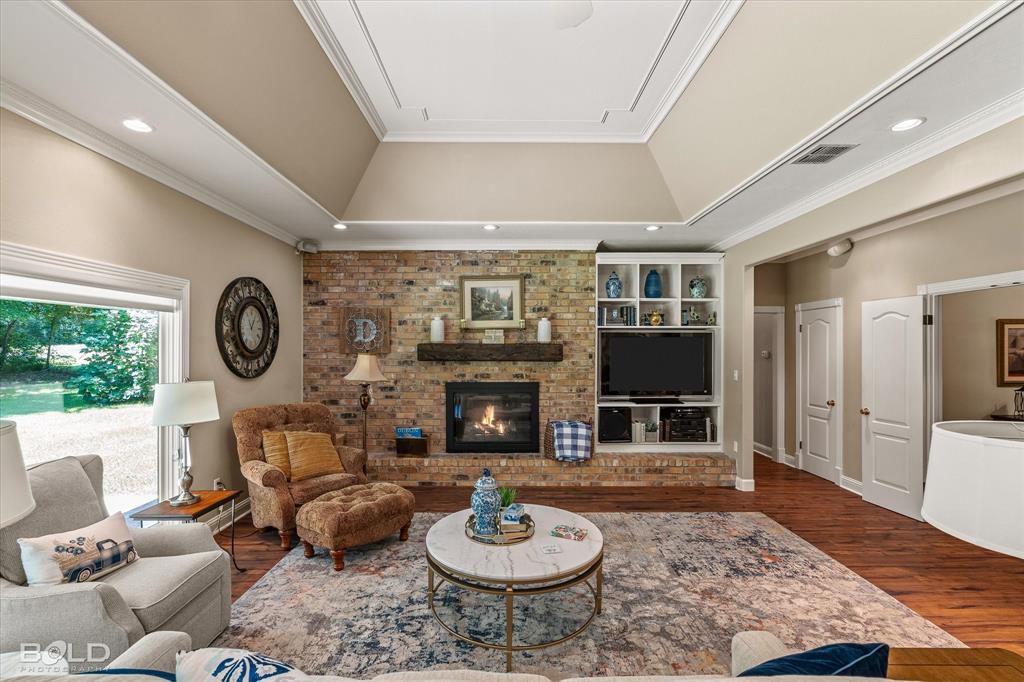 10801 Hearthwood Drive Property Photo 16