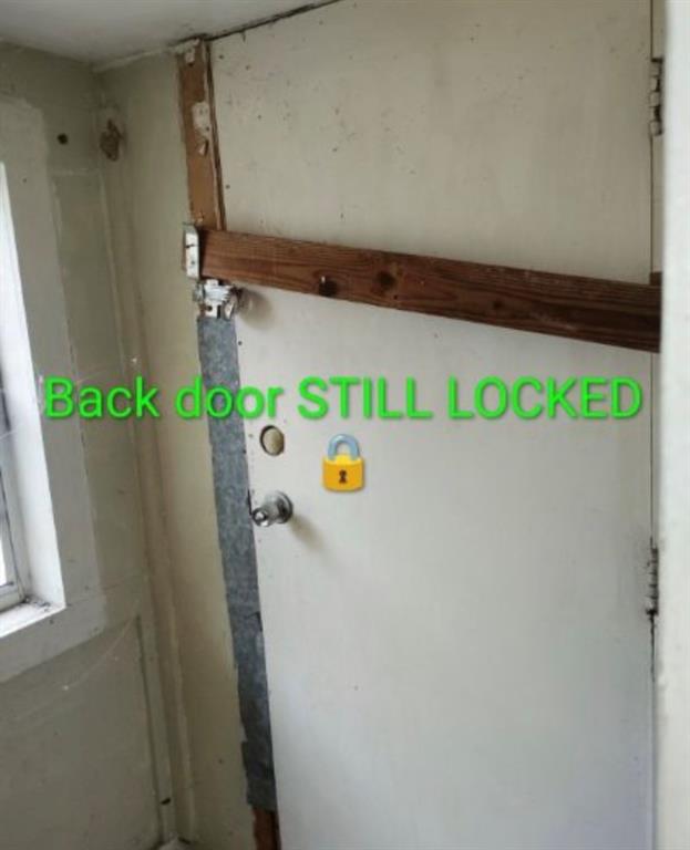 500 Mary Drive Property Photo 18