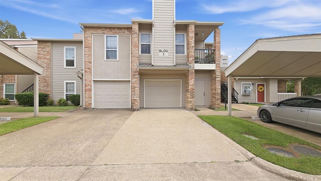 1700 Amelia Court 126 Property Photo 1