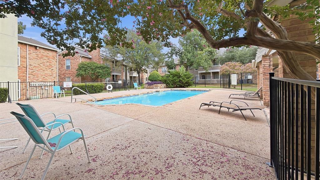 1700 Amelia Court 126 Property Photo 30