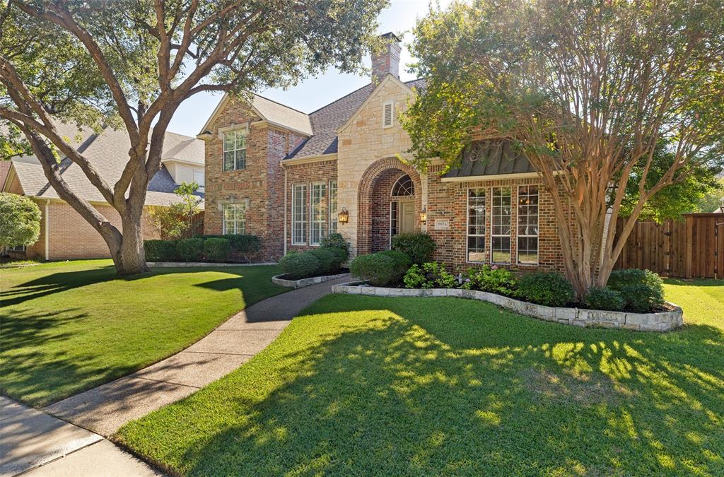 5976 Tipperary Drive Property Photo 1