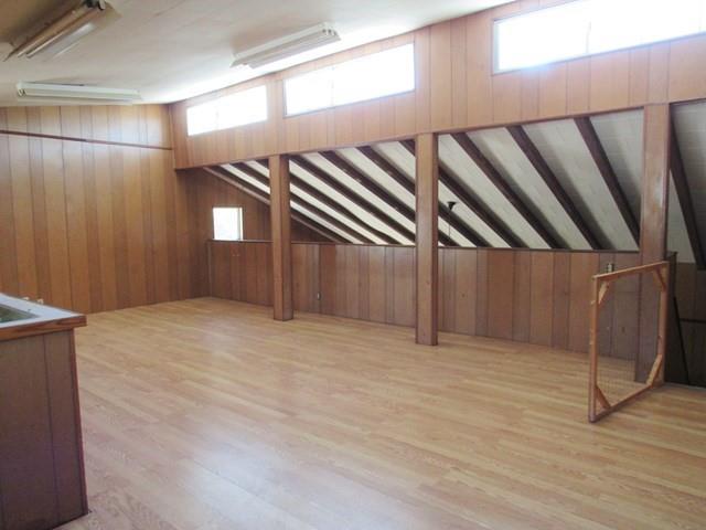 413 S Avenue G Property Photo 19