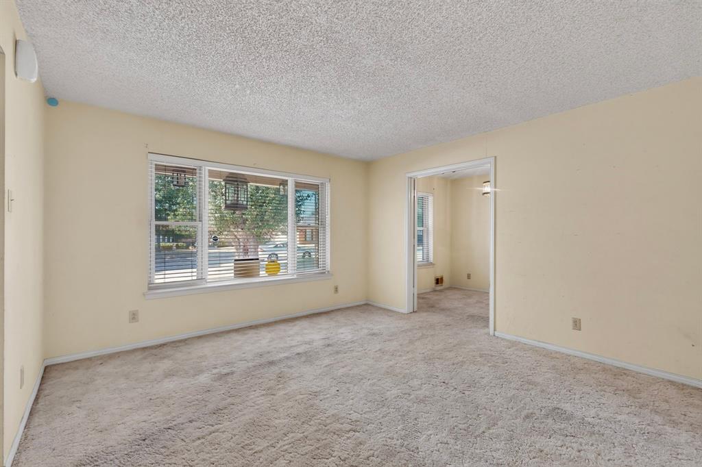 4714 Chilton Drive Property Photo 8