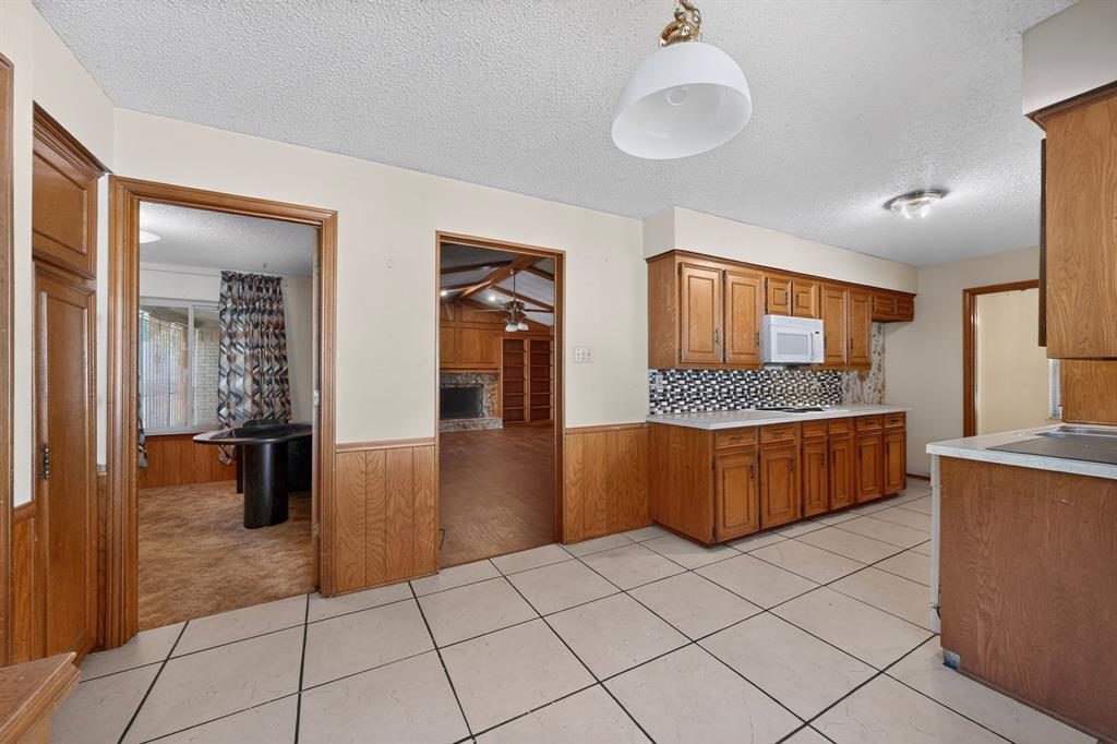 4714 Chilton Drive Property Photo 10