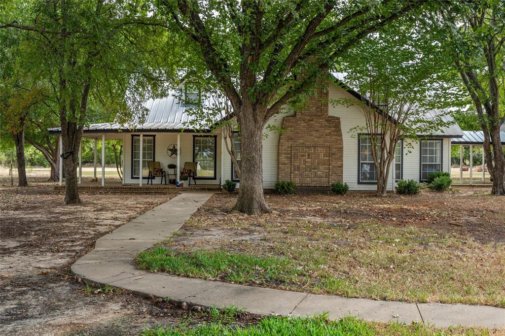 178 Murdoch Road Property Photo 2