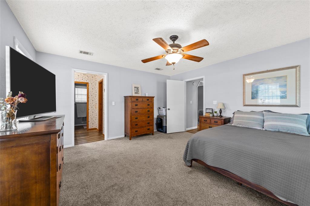 178 Murdoch Road Property Photo 17