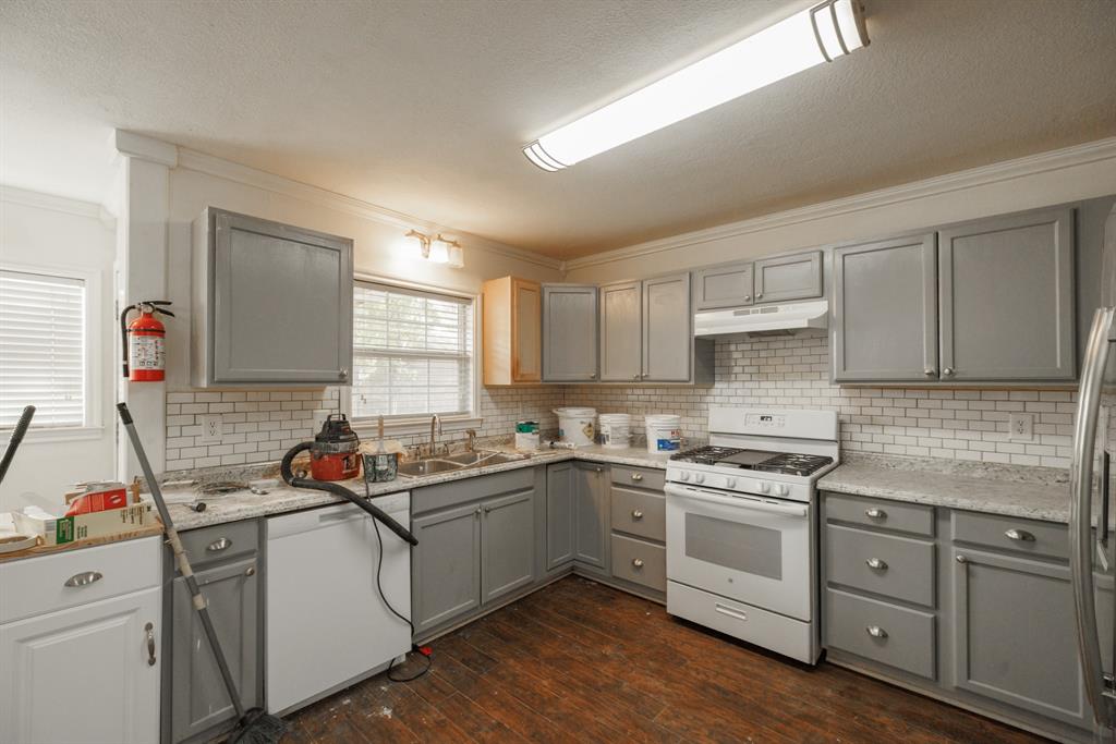 3181 Columbia Drive Property Photo 6