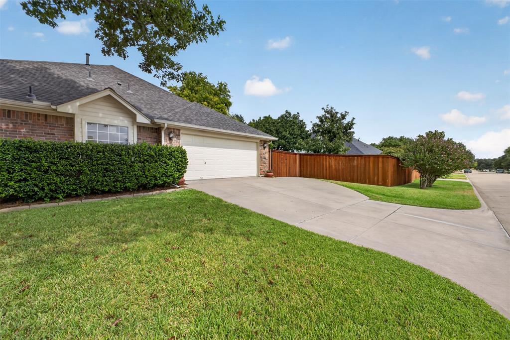 1600 Churchill Lane Property Photo 21
