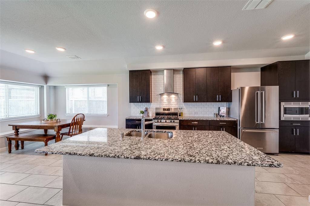 1305 Coyote Ridge Property Photo 8