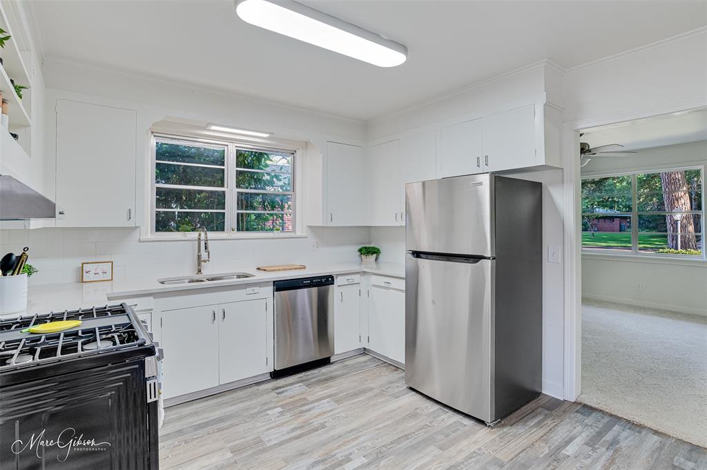 137 Lynn Avenue Property Photo 7