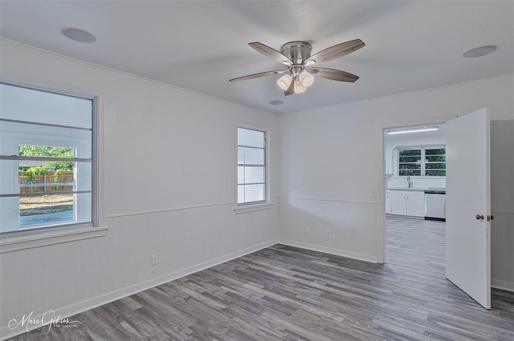 137 Lynn Avenue Property Photo 16