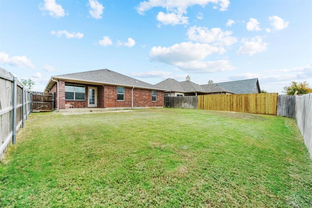 2032 Sunny Side Drive Property Photo 9
