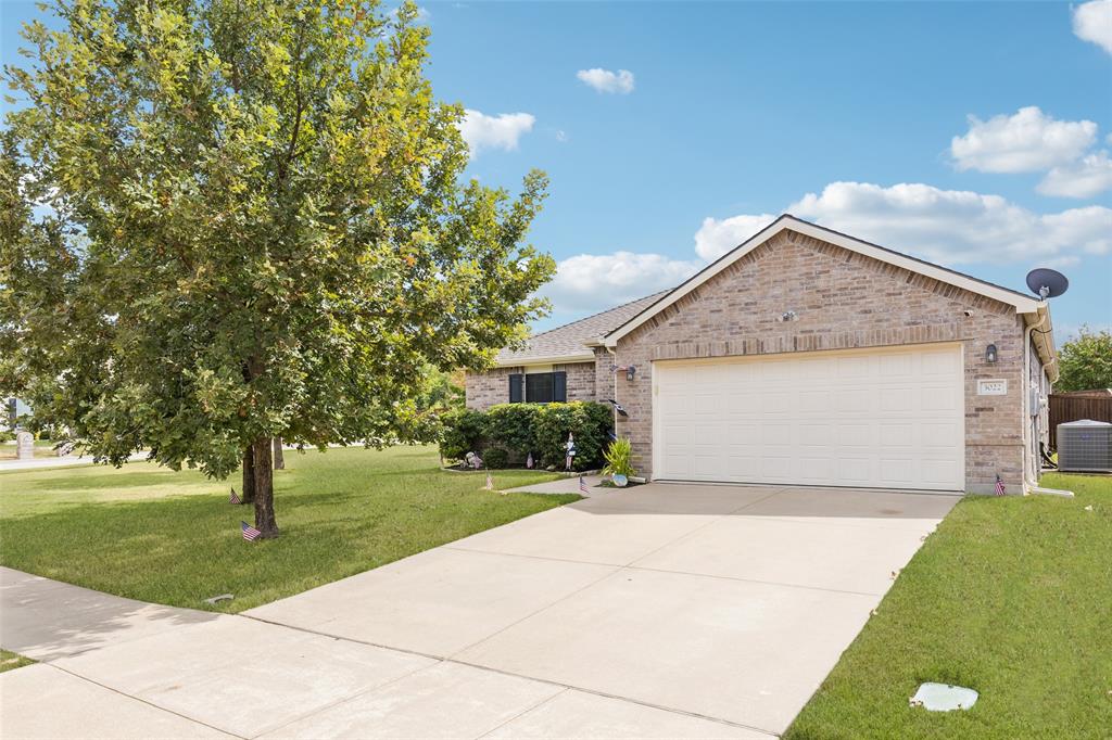 3022 Pinyon Place Property Photo 2