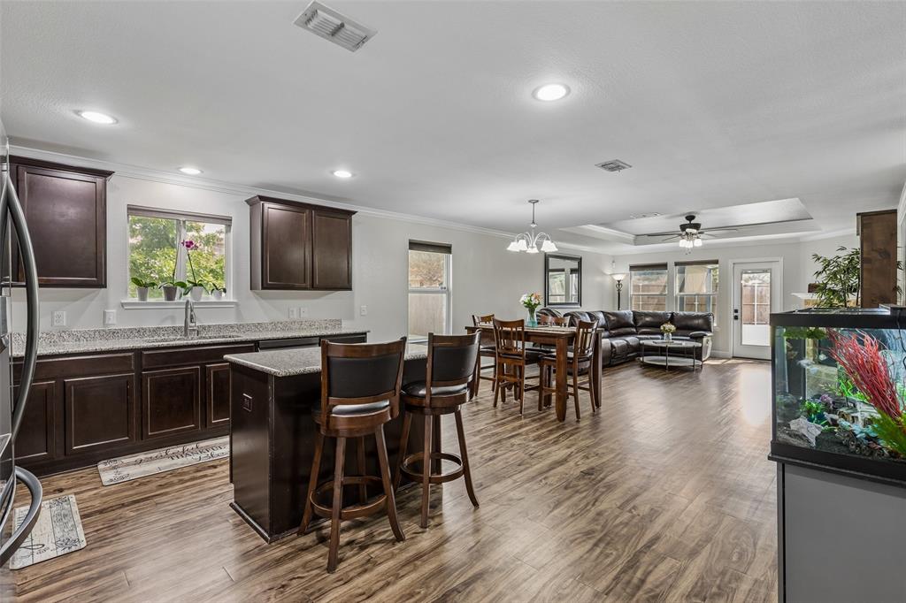 3022 Pinyon Place Property Photo 4