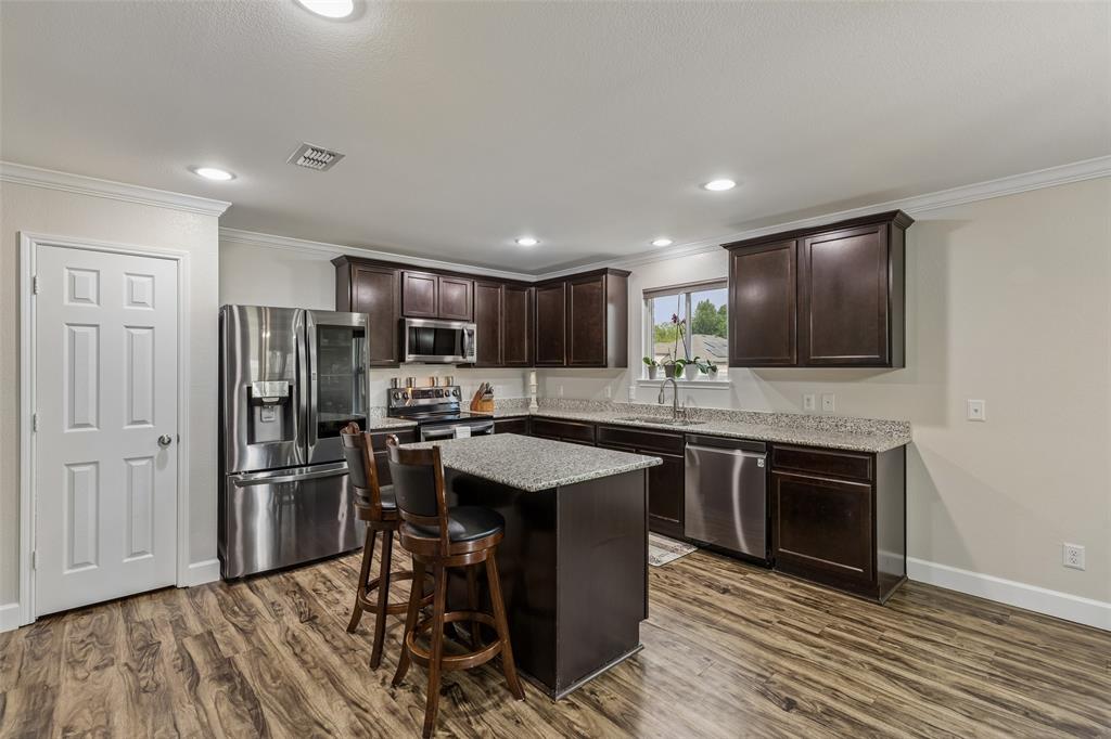 3022 Pinyon Place Property Photo 6