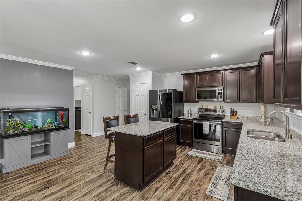 3022 Pinyon Place Property Photo 8