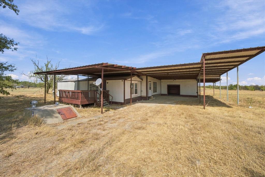 1311 E Main Street Property Photo 5