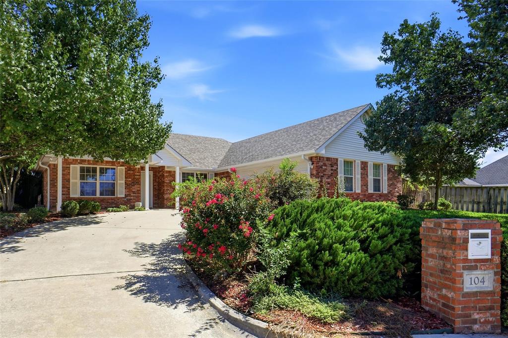 104 Carissa Court Property Photo 1
