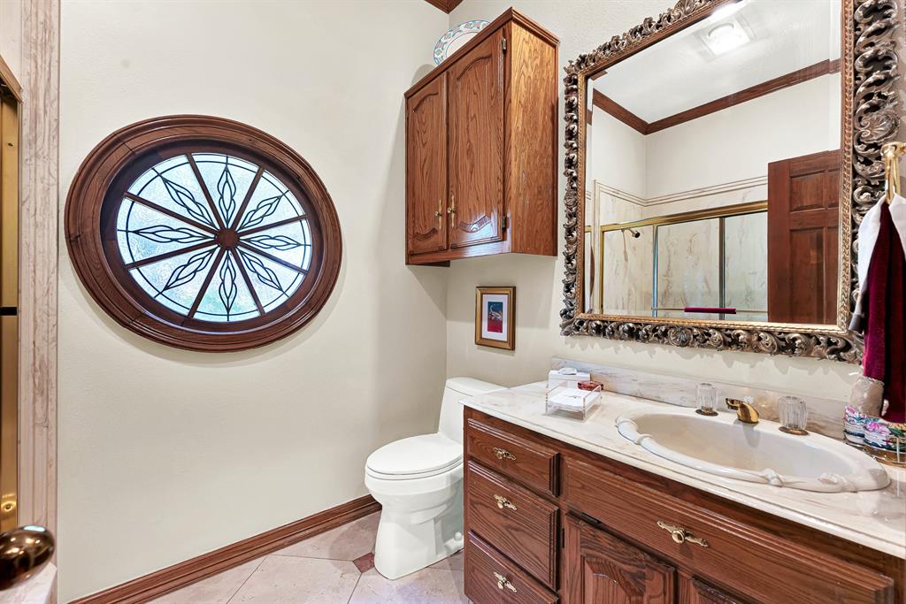 4824 Briargrove Lane Property Photo 7