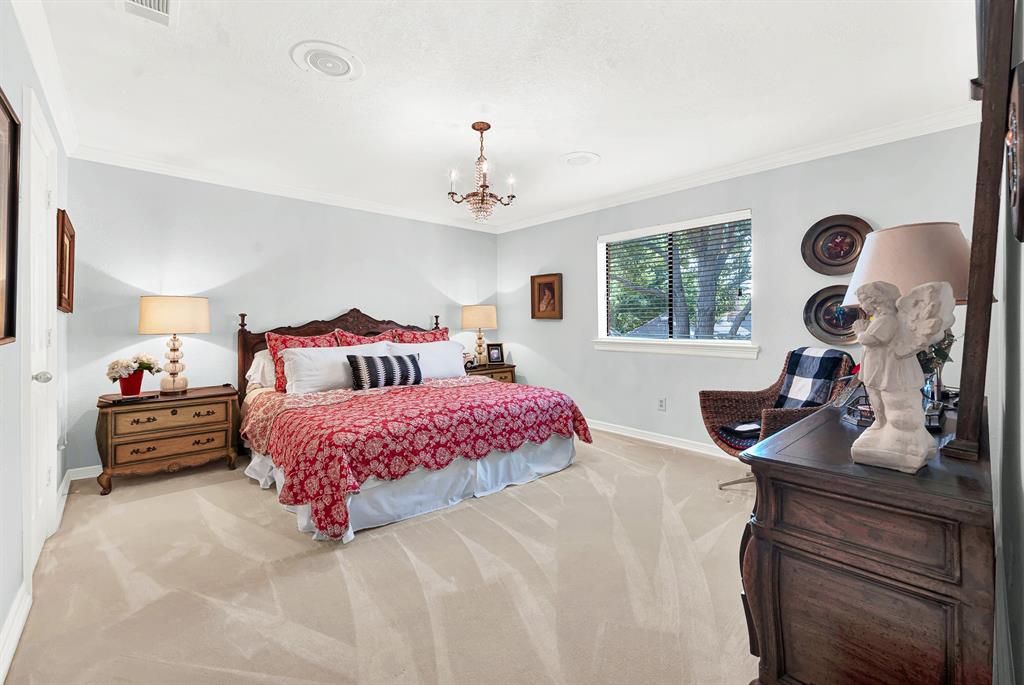 4824 Briargrove Lane Property Photo 11