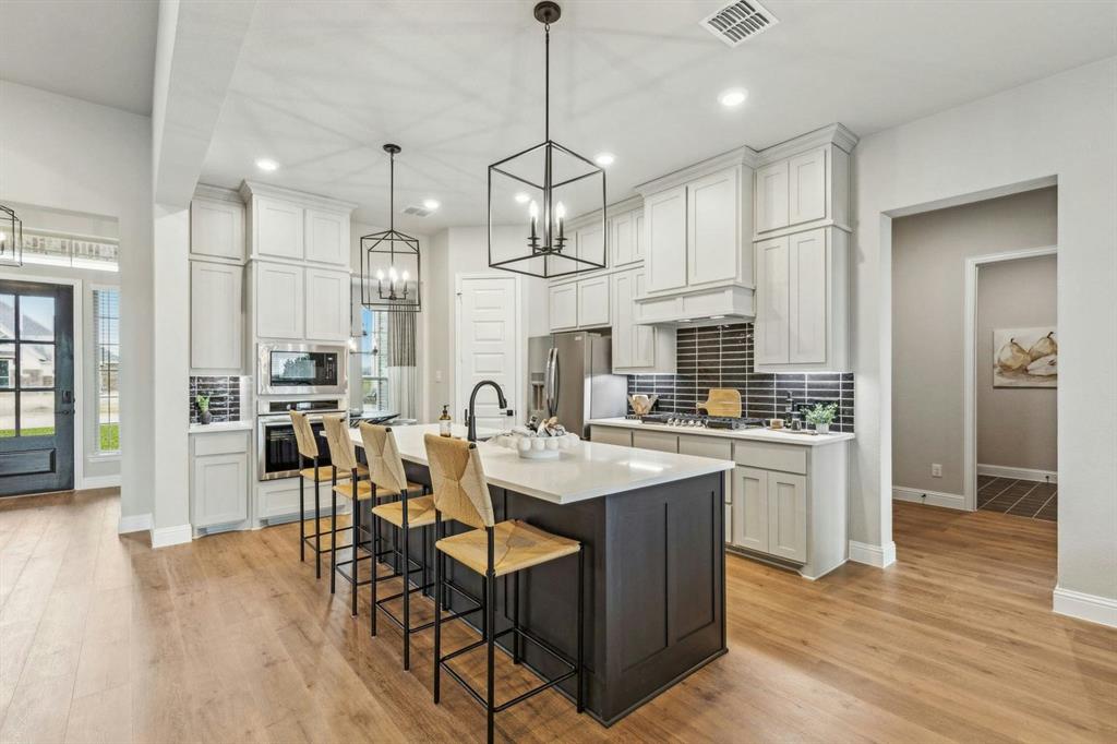 520 Birthright Lane Property Photo 12