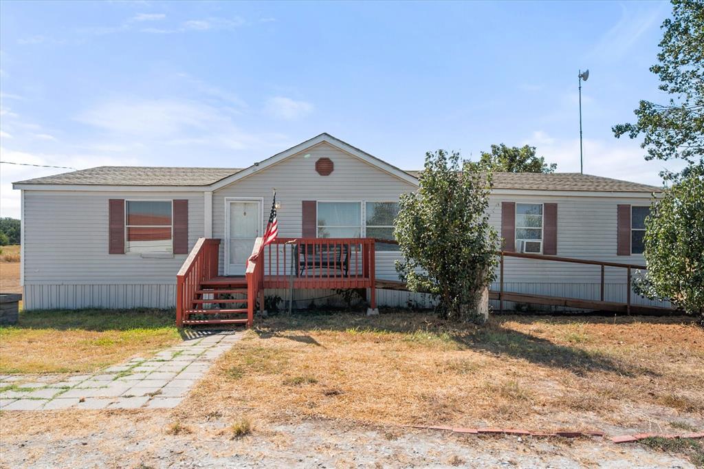 14181 Fm 639 Property Photo 1