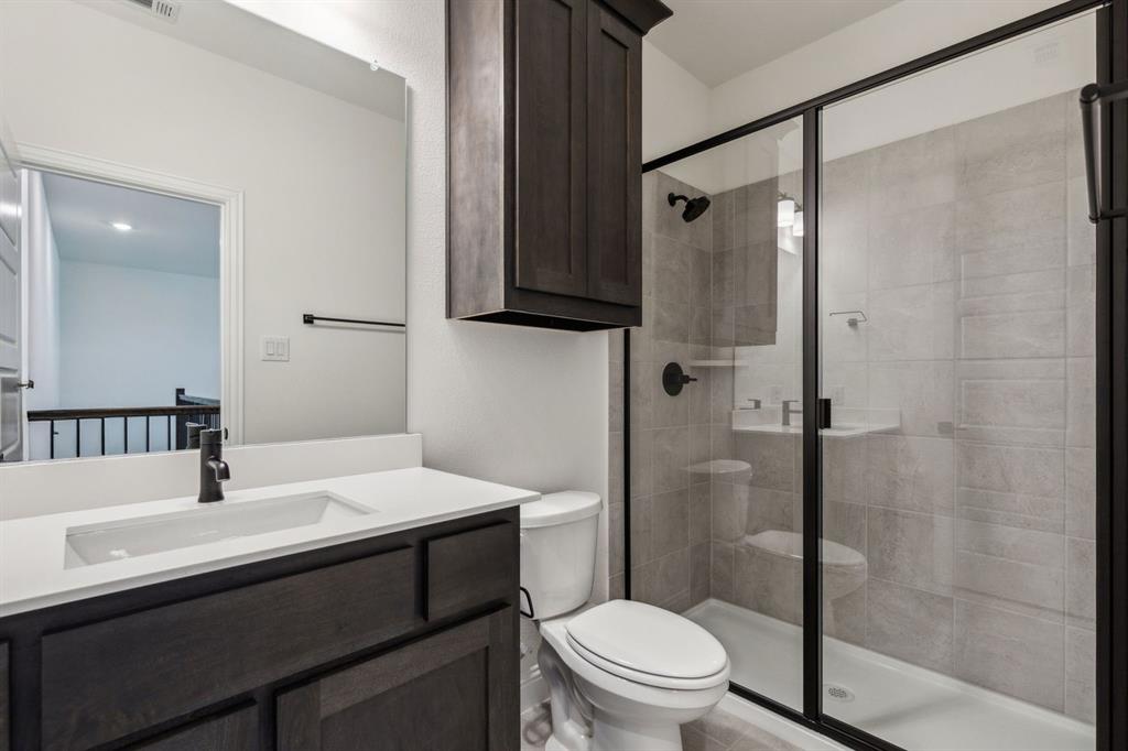 527 Birthright Lane Property Photo 31