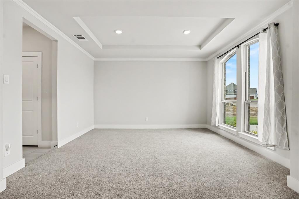 1806 Whisperwood Way Property Photo 9