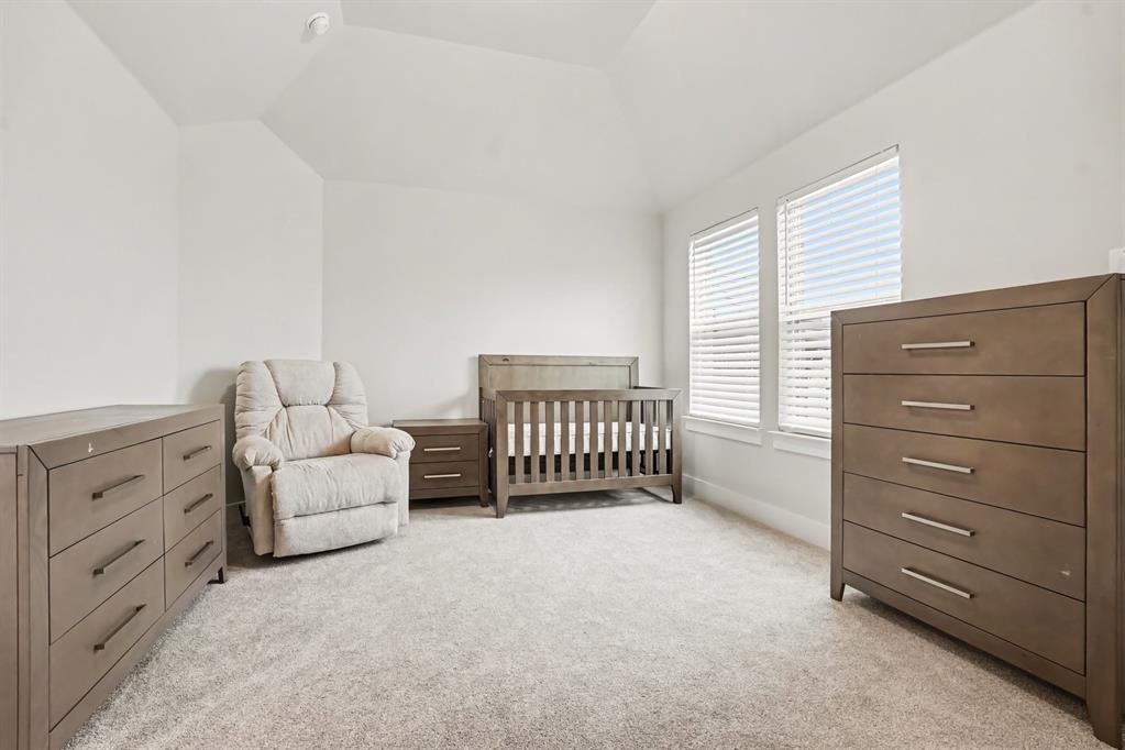 1806 Whisperwood Way Property Photo 27